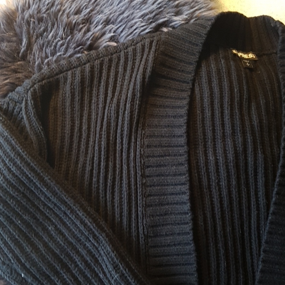 Long black cardigan - Picture 3 of 7